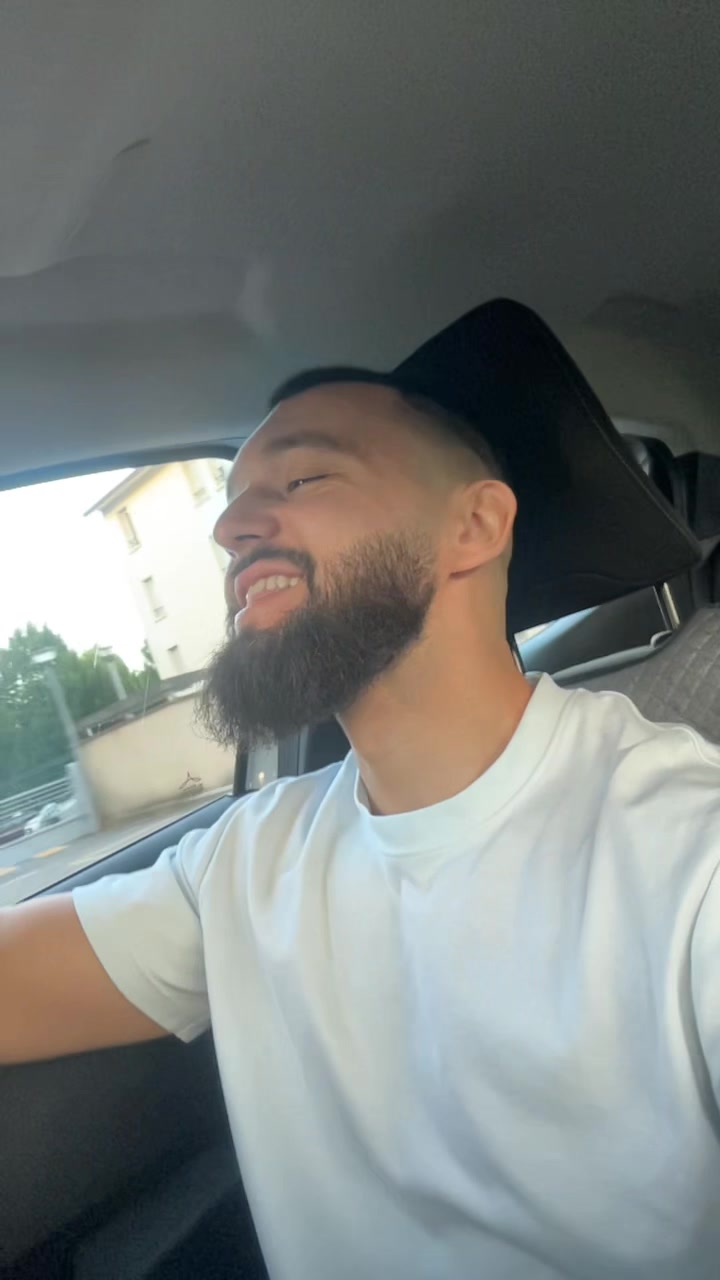 @TonyM_TV 🕺 &bull;𝓚𝓕&bull;