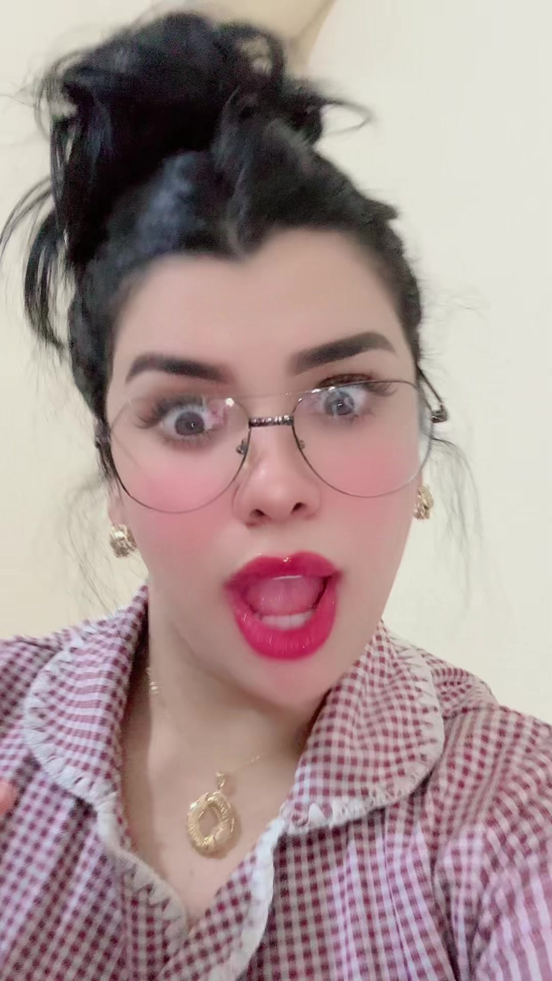 @🦋 فراشة