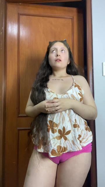 @camilareyeslara