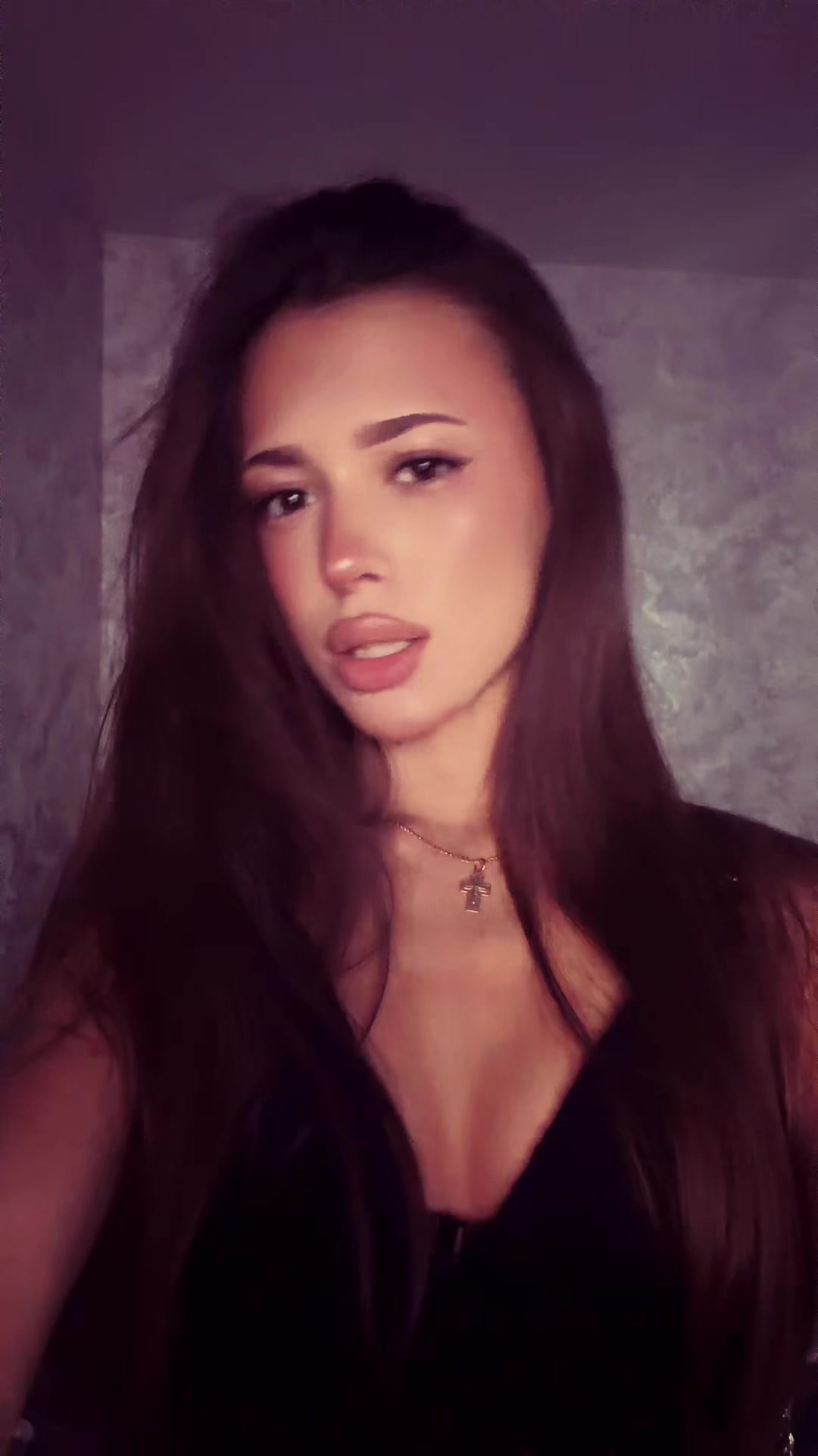 @𝒜𝓁𝑒𝒸𝒽𝓀𝒶
