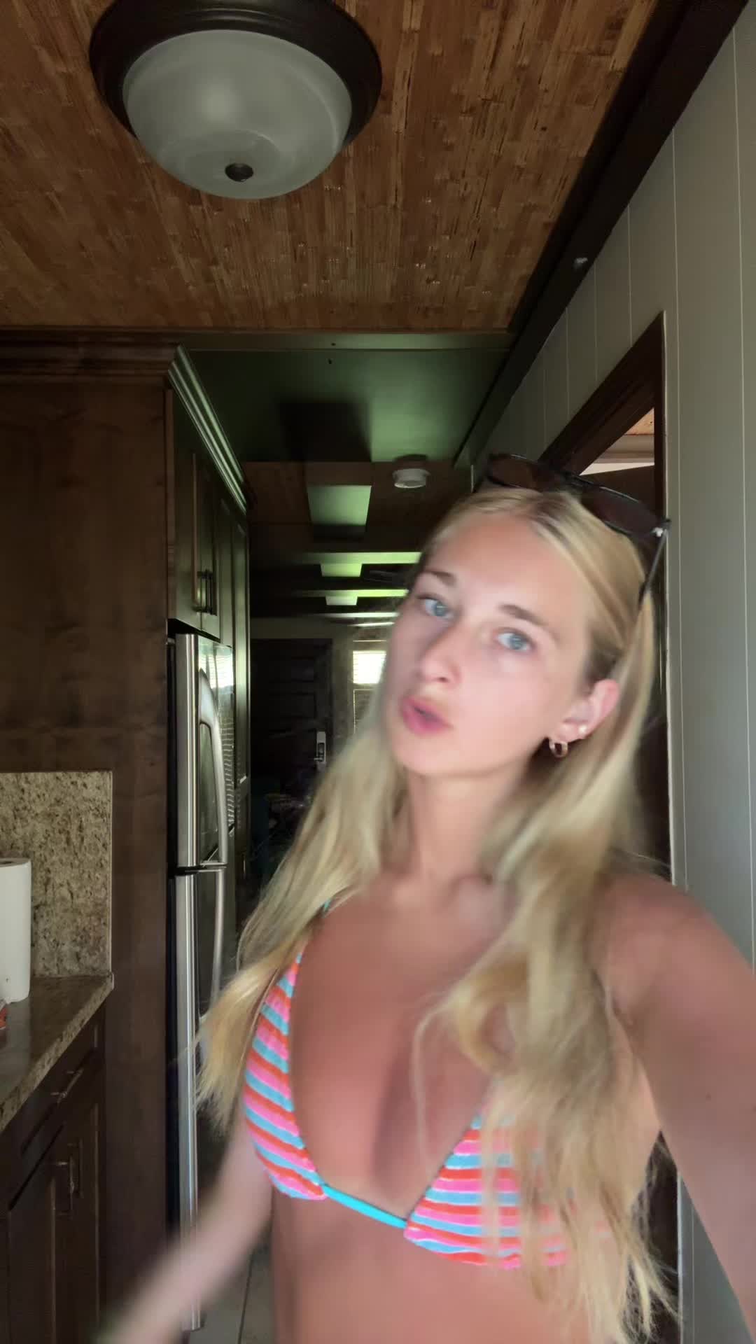 @user.19