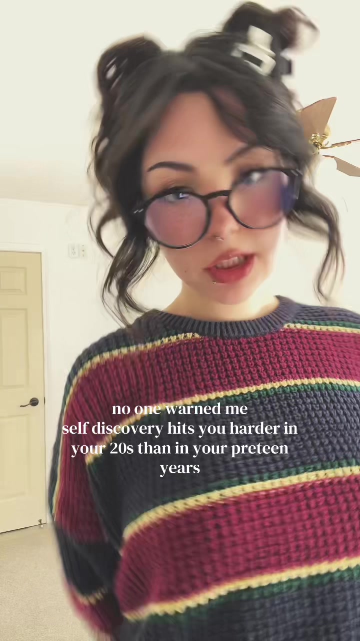 @hyler ☾𖤓