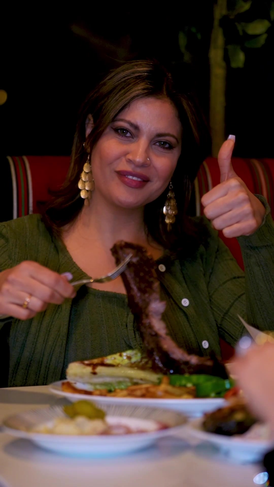 @REEF KABOB HALAL MEAT