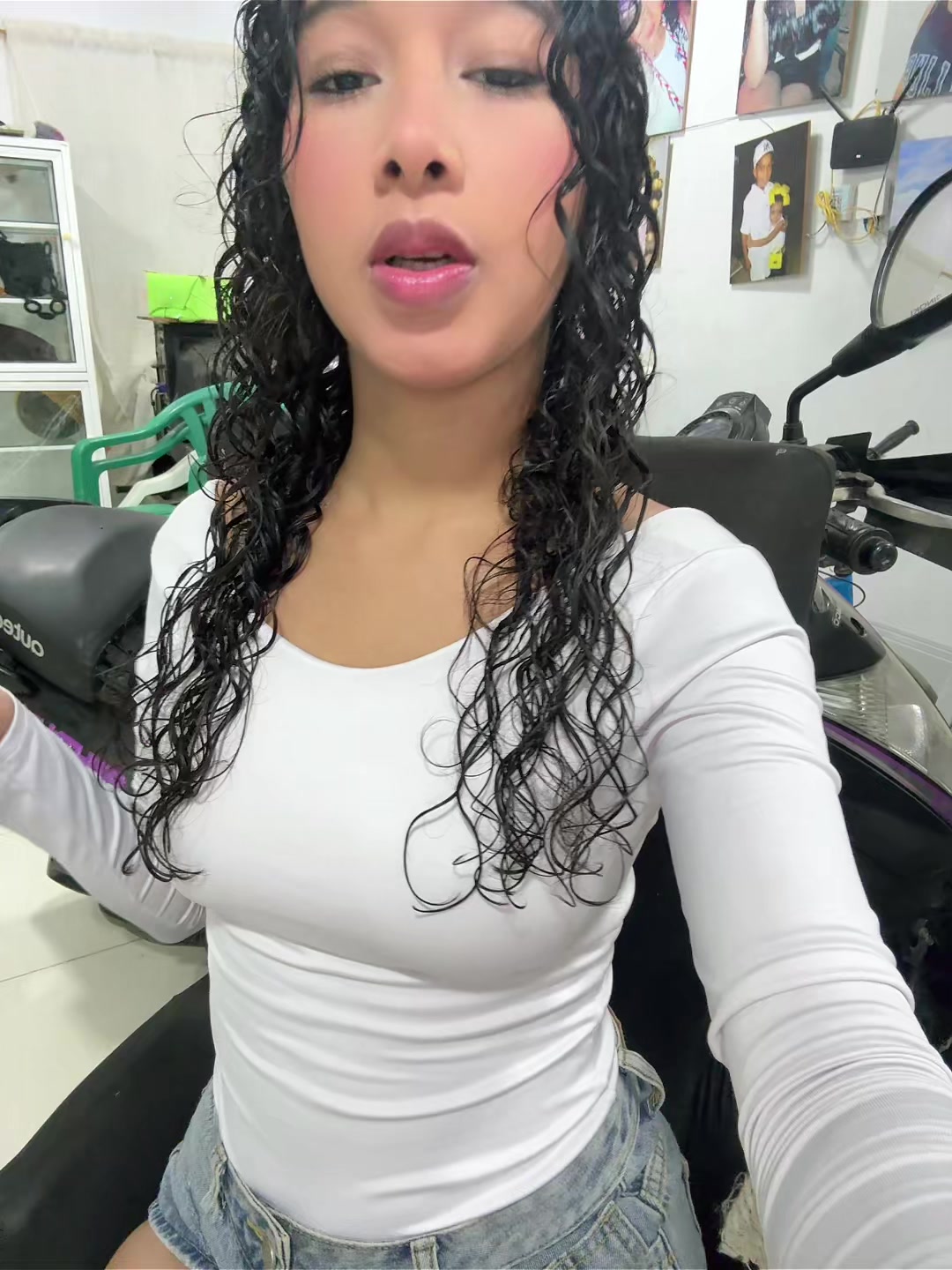 @Lorena🌟