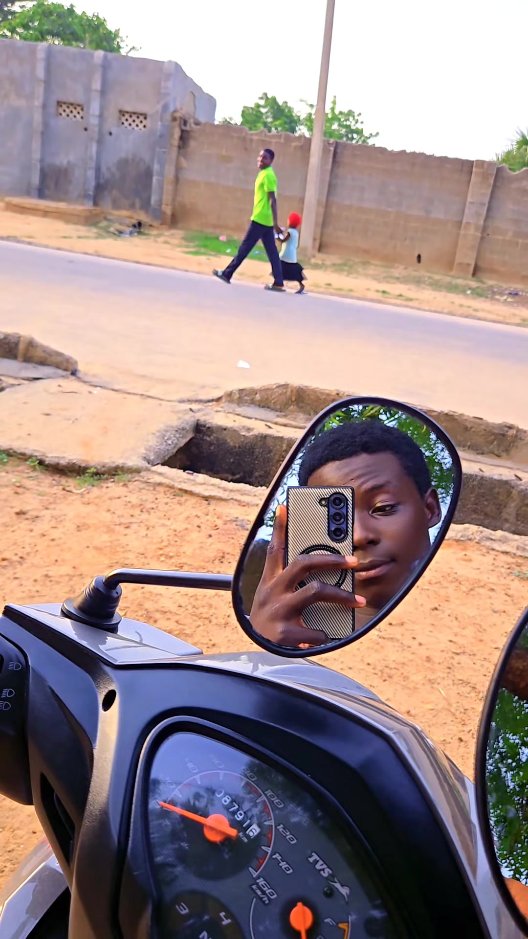 @Abubakarr
