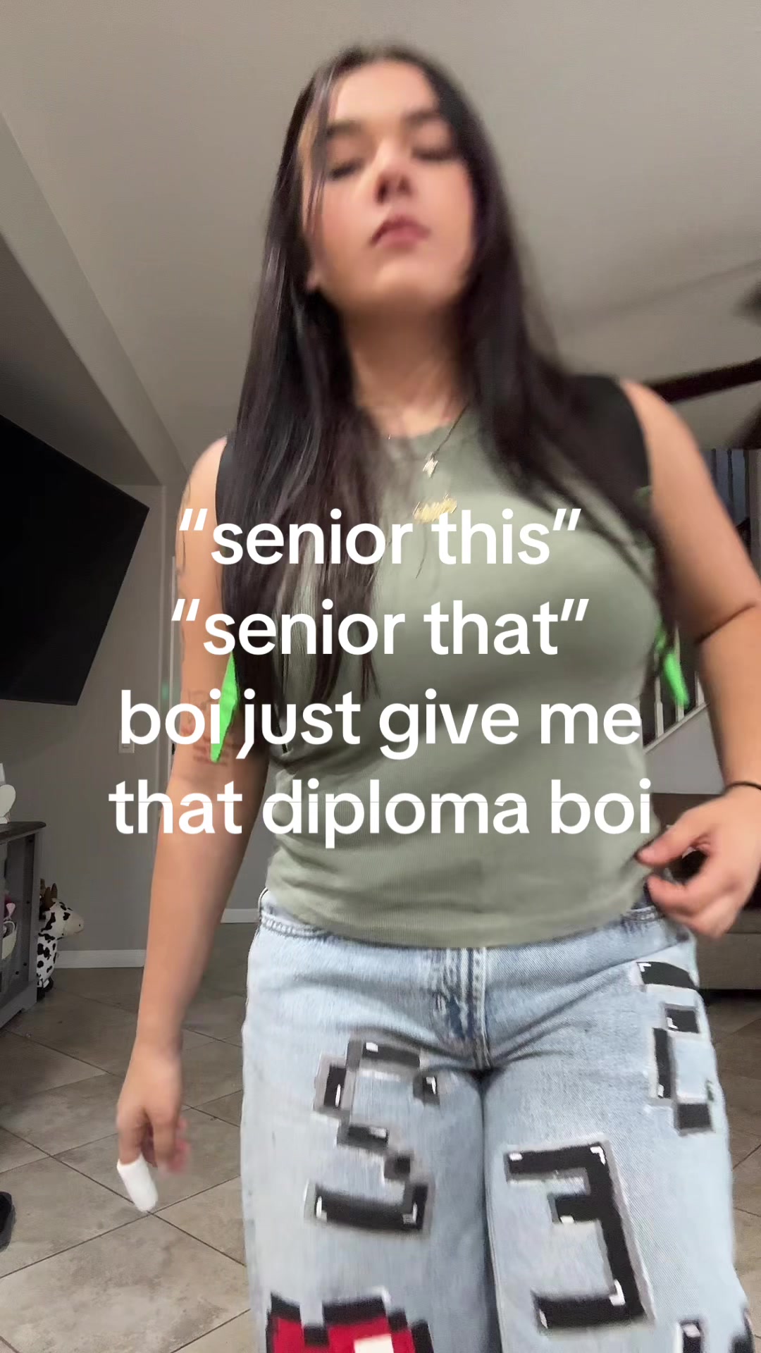 @️
