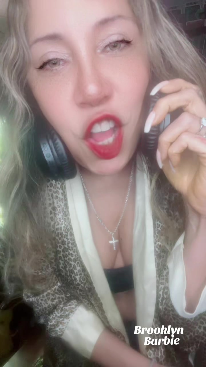 @BrooklynBarbie13