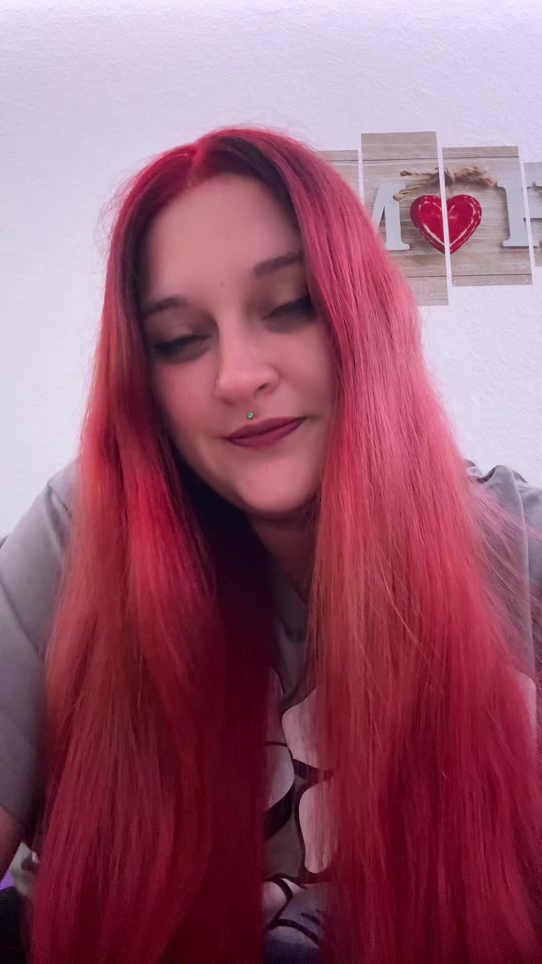 @XolisXo