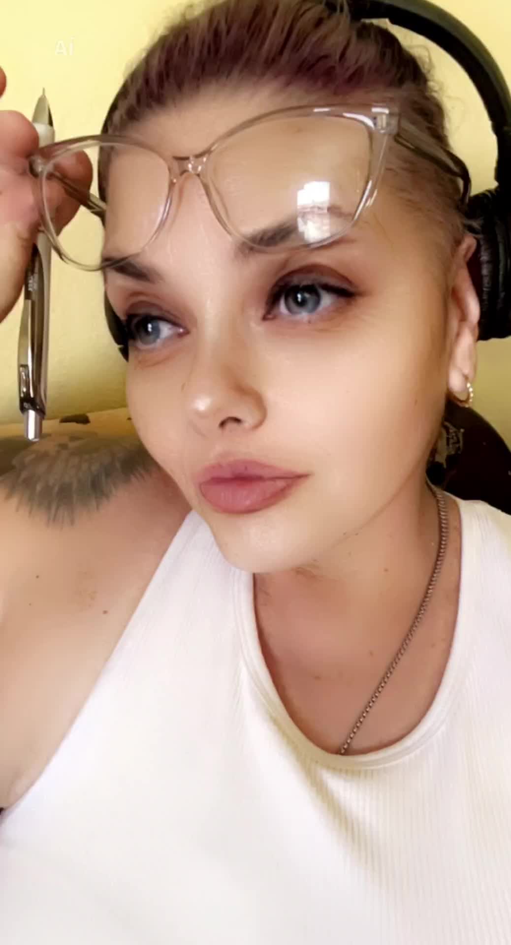 @kitkat_kitty_mm_cece