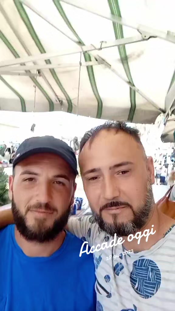 @vitoerosycastorin