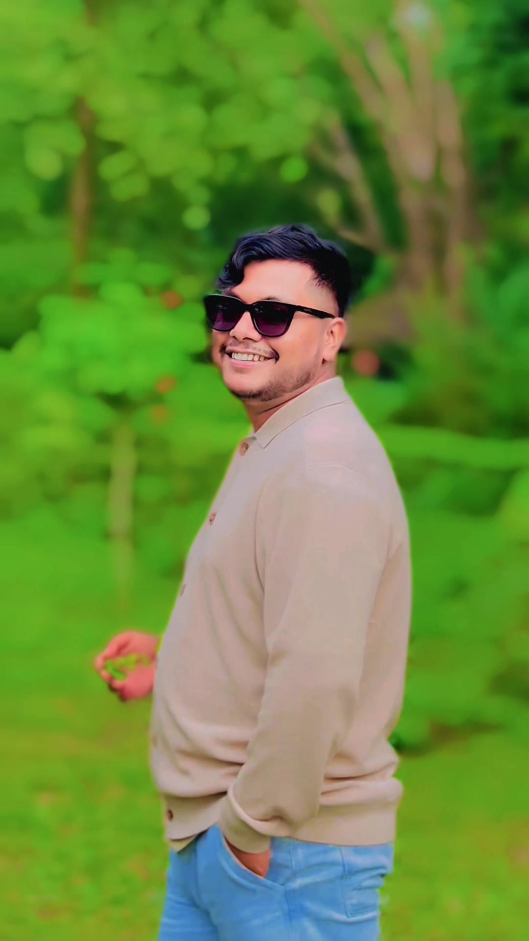 @Bharat thapa 🇳🇵🇰🇷