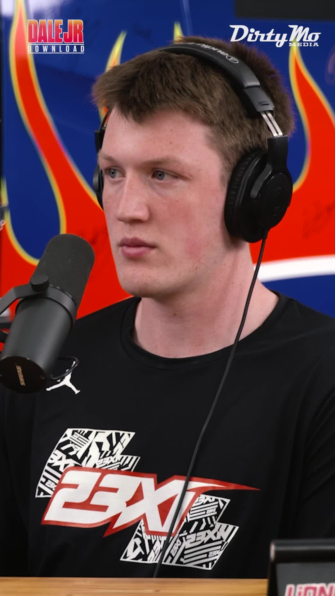 @Dirty Mo Media