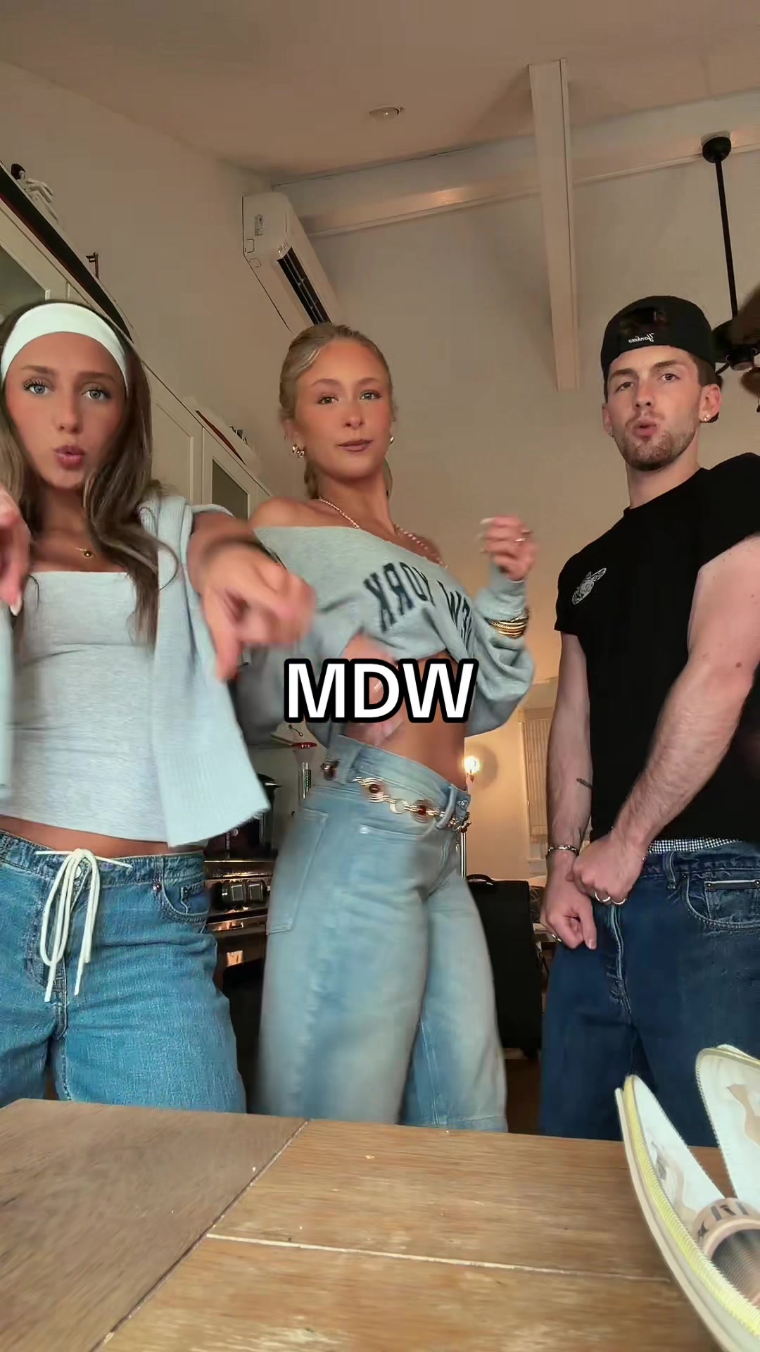 @mya