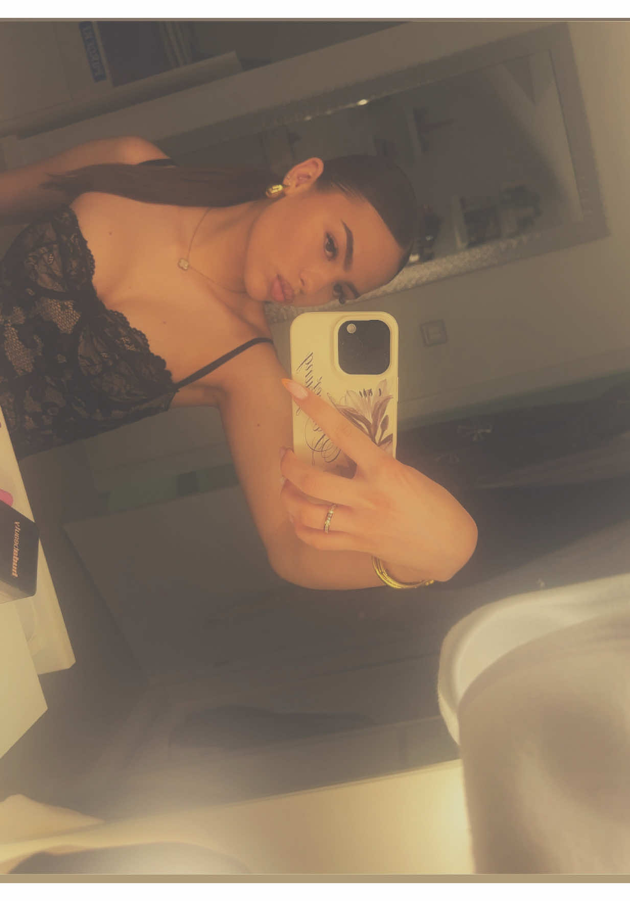 @lucija