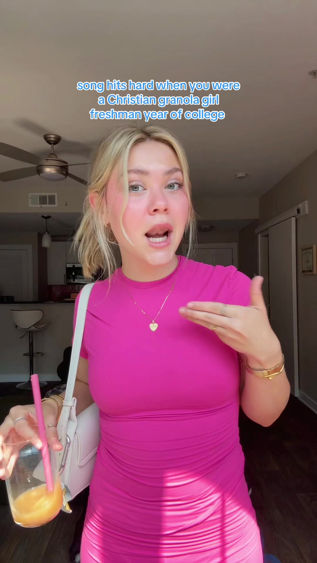 @mo!