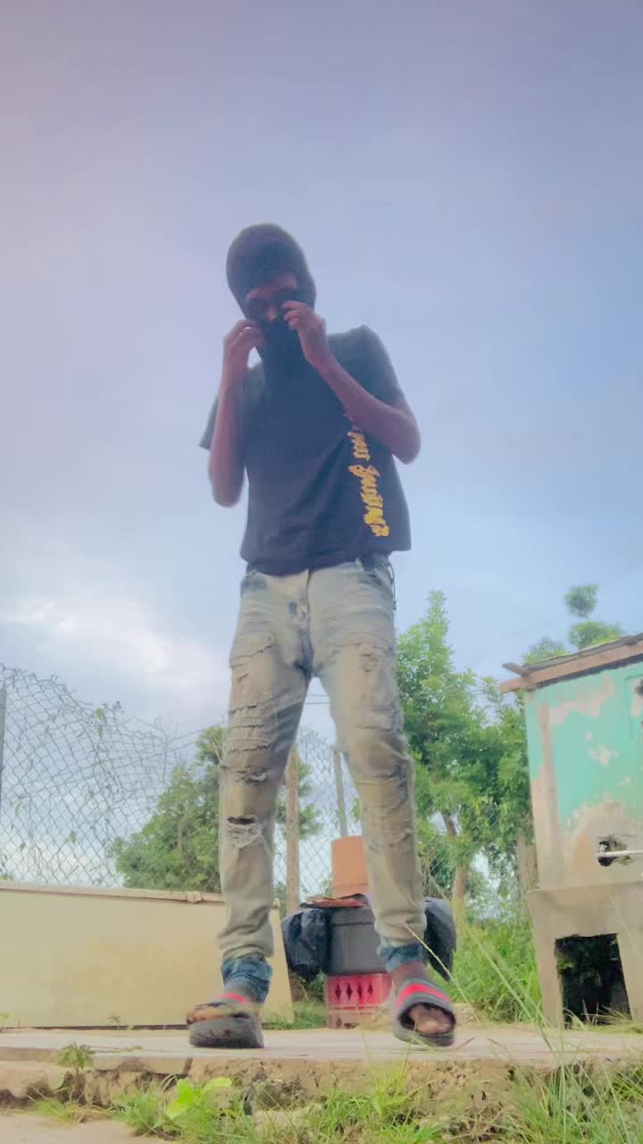 @Bugs_strikeforce 🇯🇲🔥