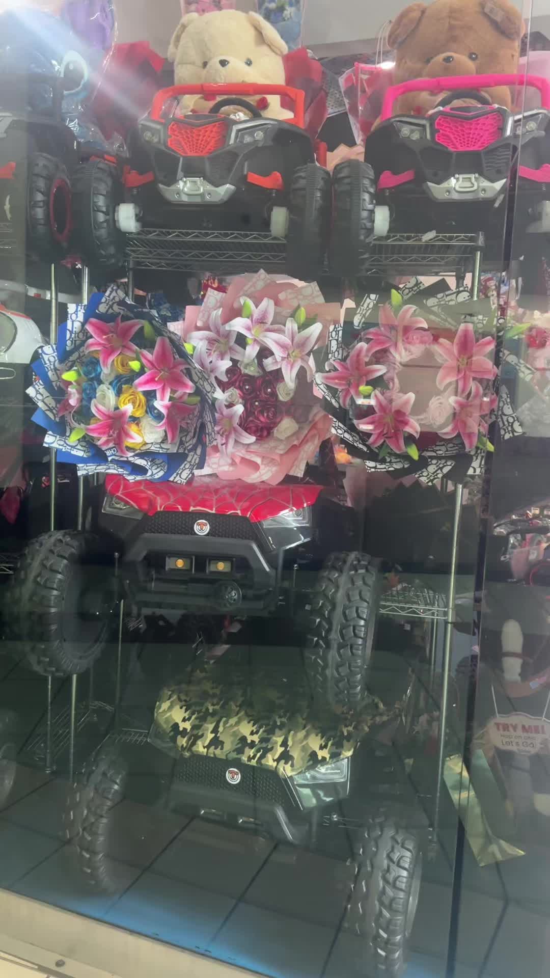 @Toys 4 U