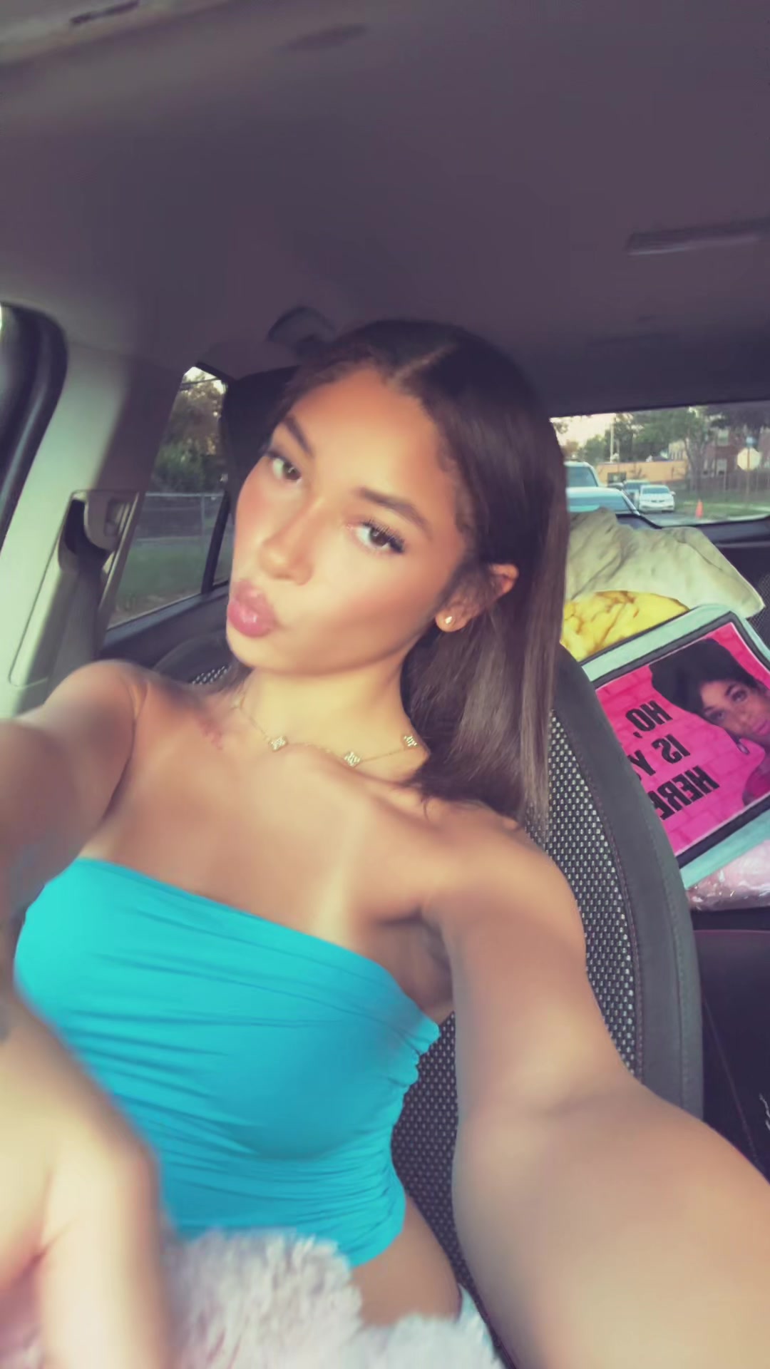 @aravely_