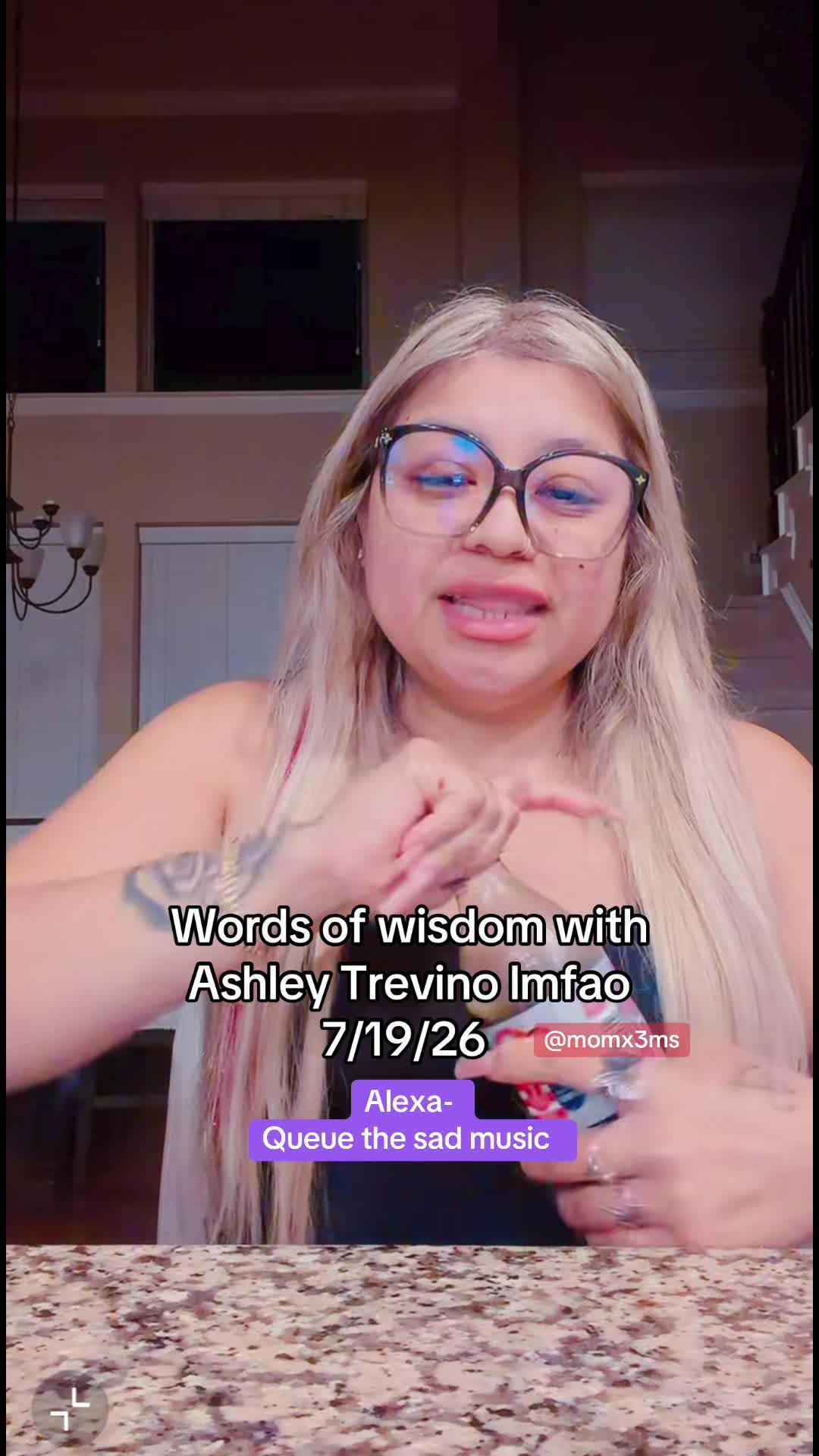 @Momx3ms