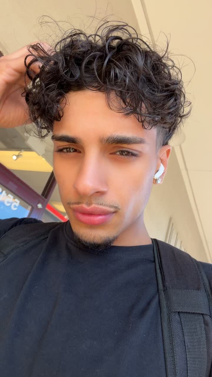 @Ja4️⃣