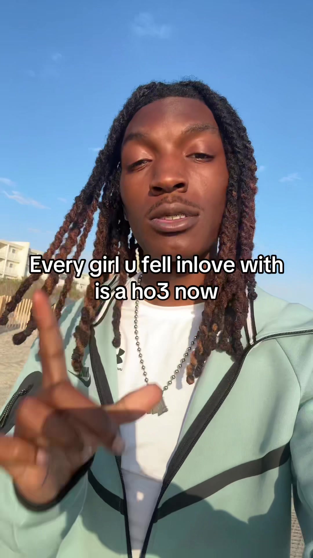 @tay