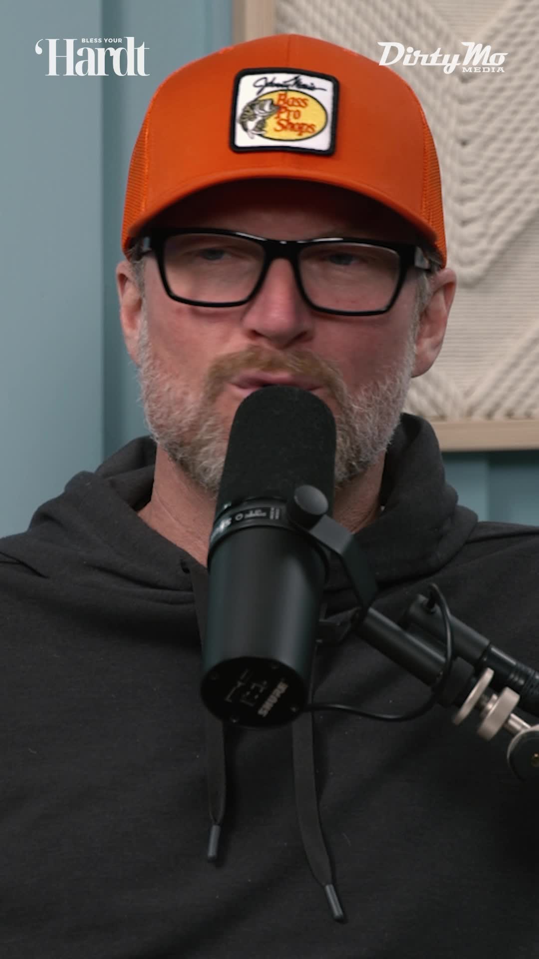 @Dirty Mo Media