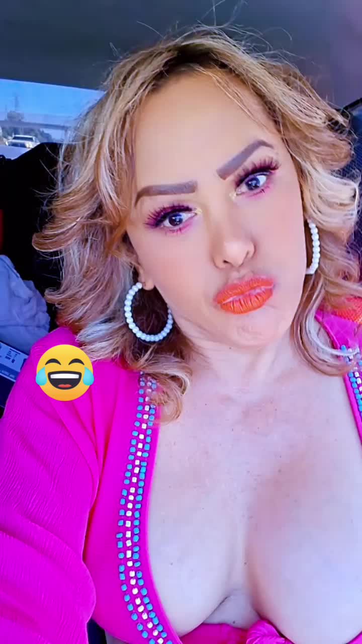 @adriana
