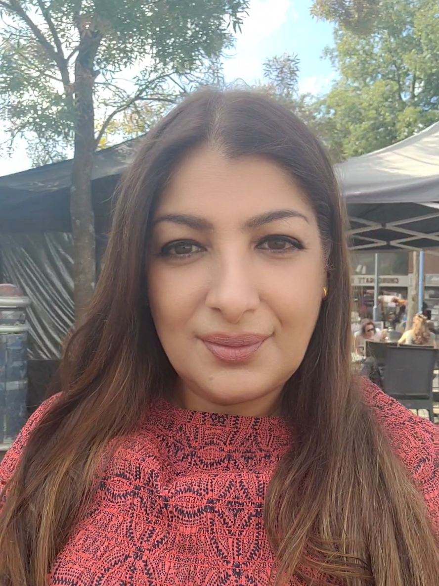 @Nisha UK ❤️