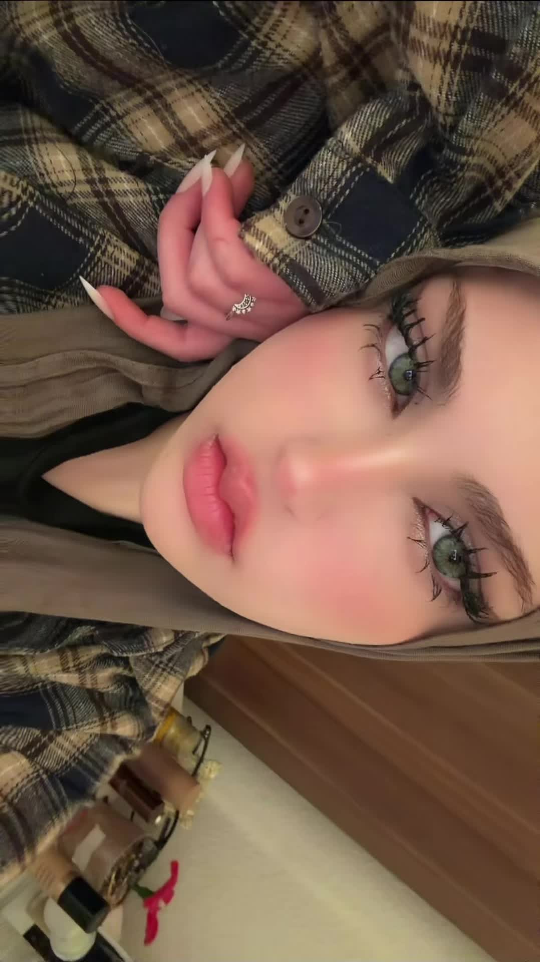 @𝐿𝑎𝑦𝑎𝑛🪽