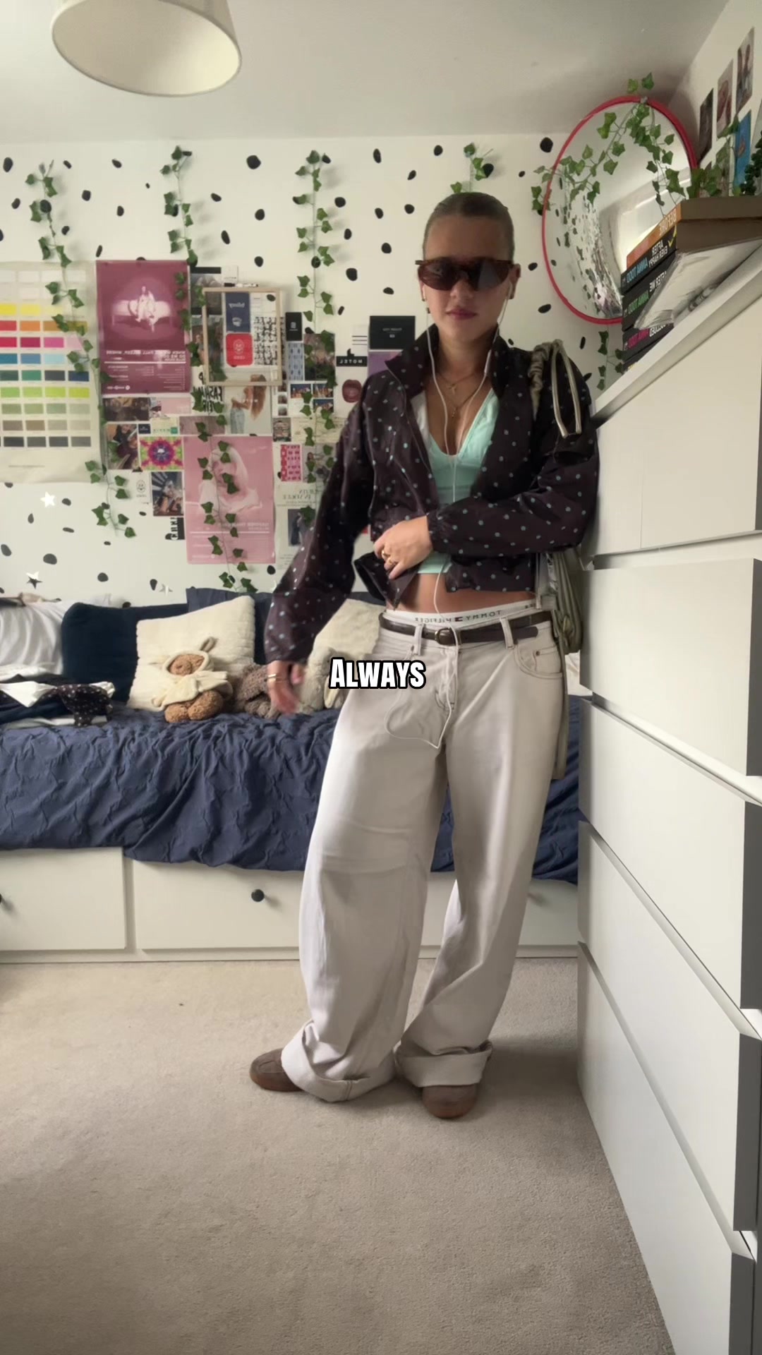 @anniee