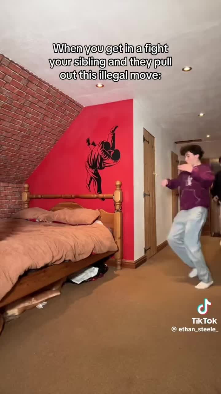 @The Night Spider