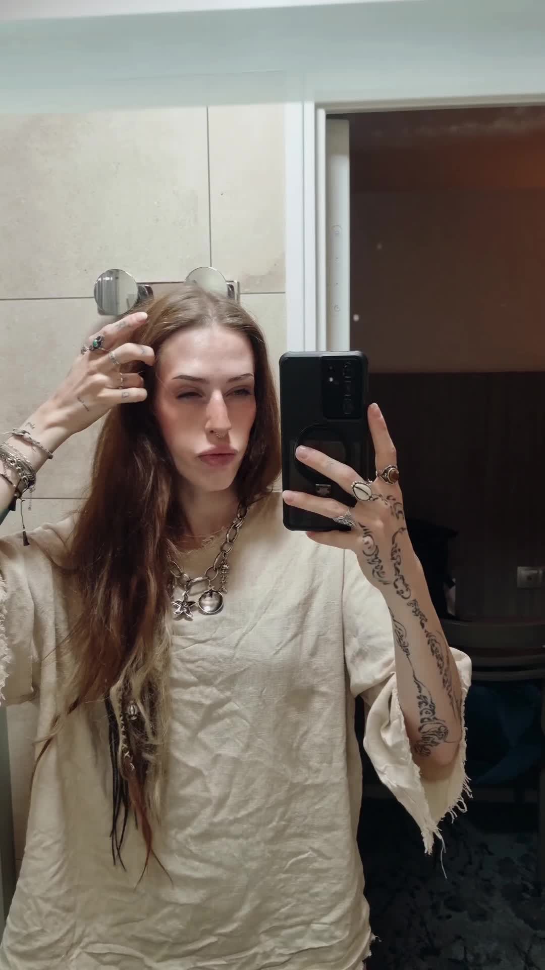 @L U I S A 🥀