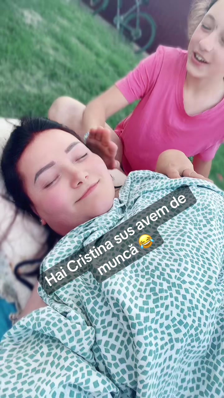 @Cristina Manea