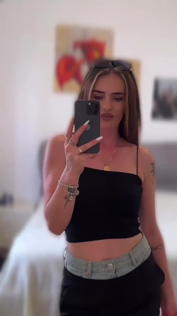 @ESTER 🦂🥀🪬