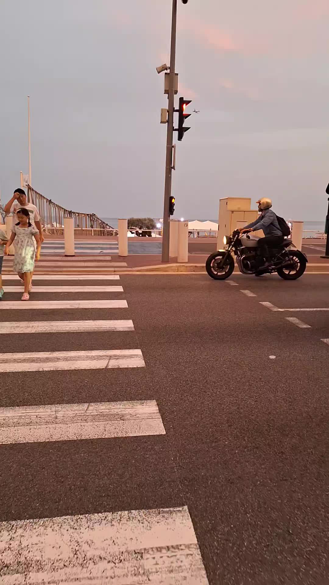 @Valeriu