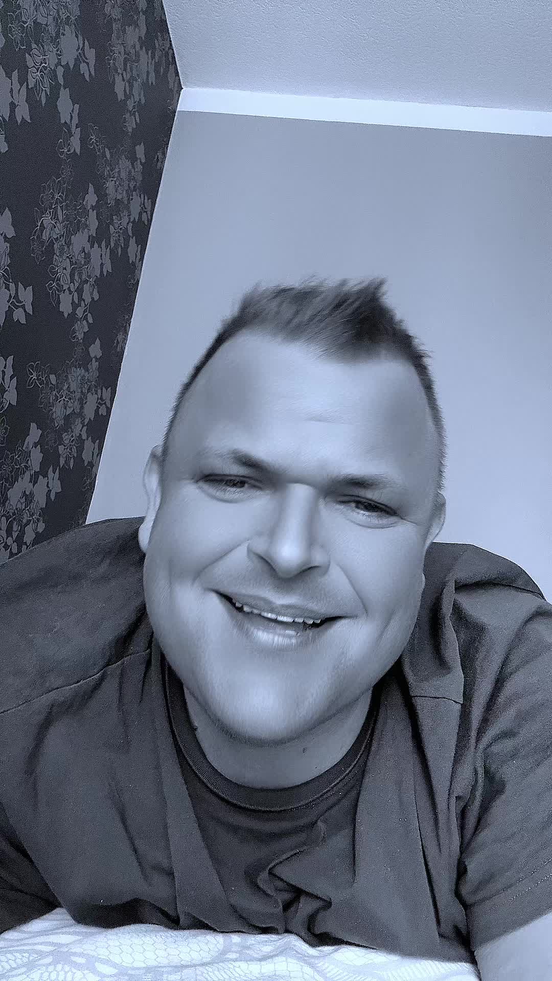 @Nicky Krüger Offiziell