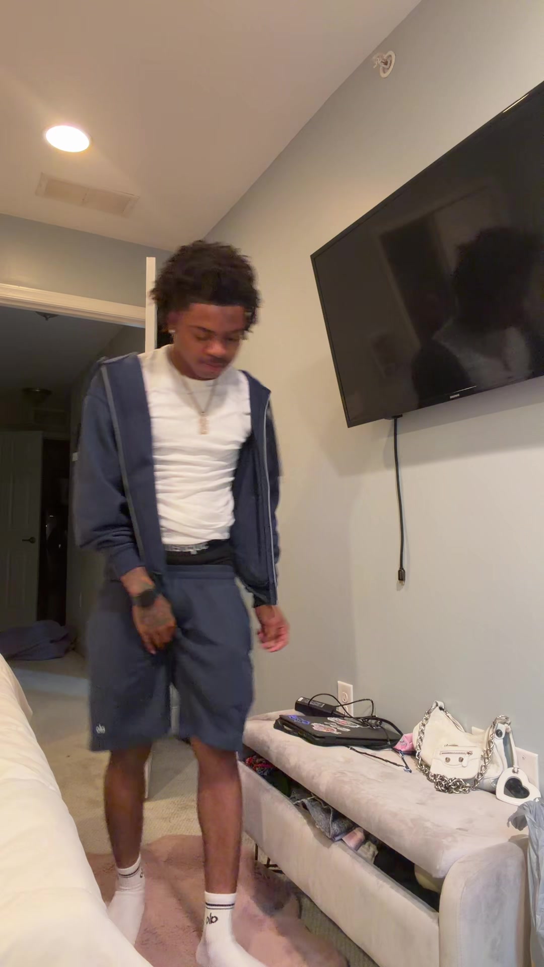 @merebape