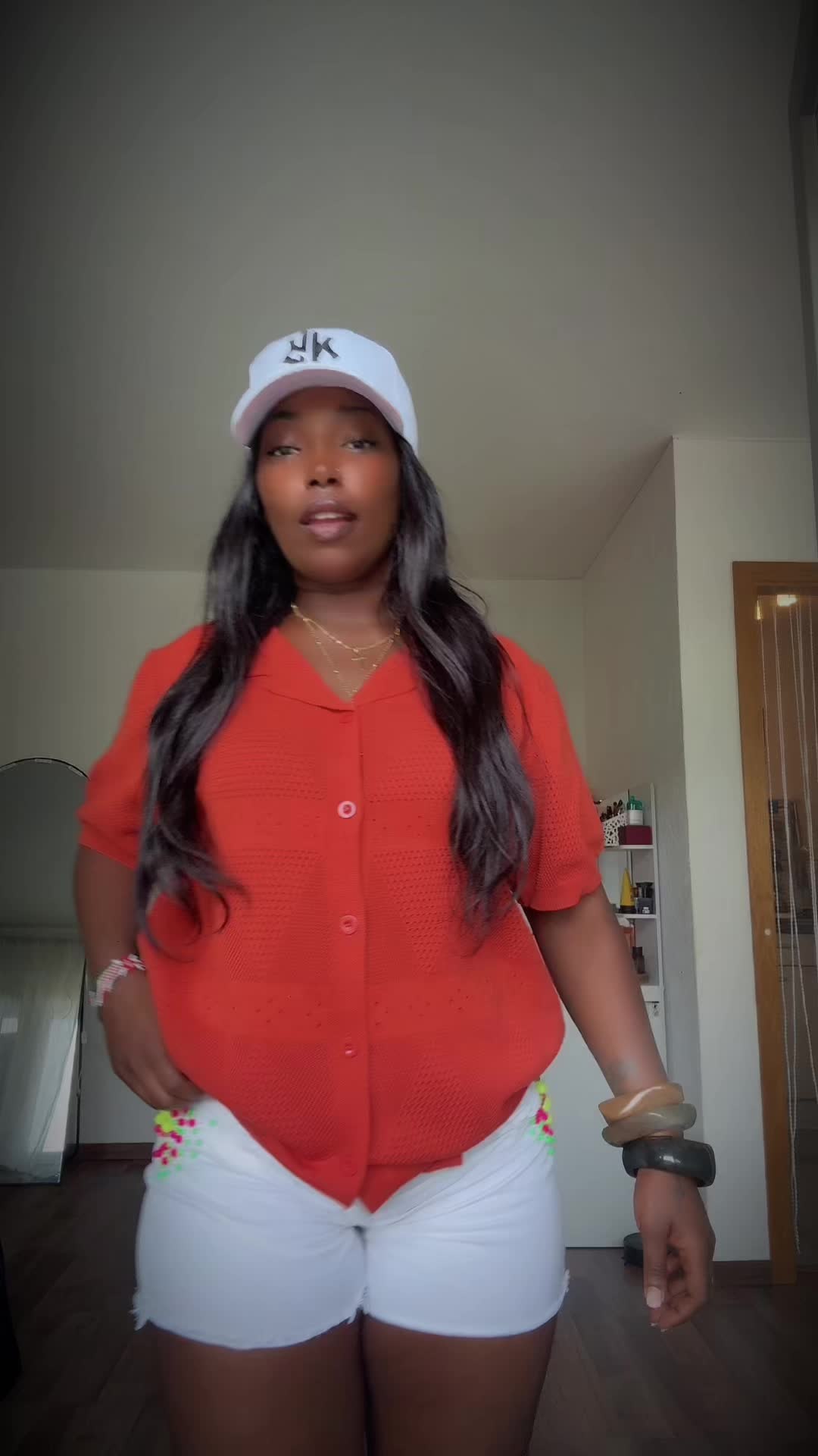 @Dee🥥🌴🤎