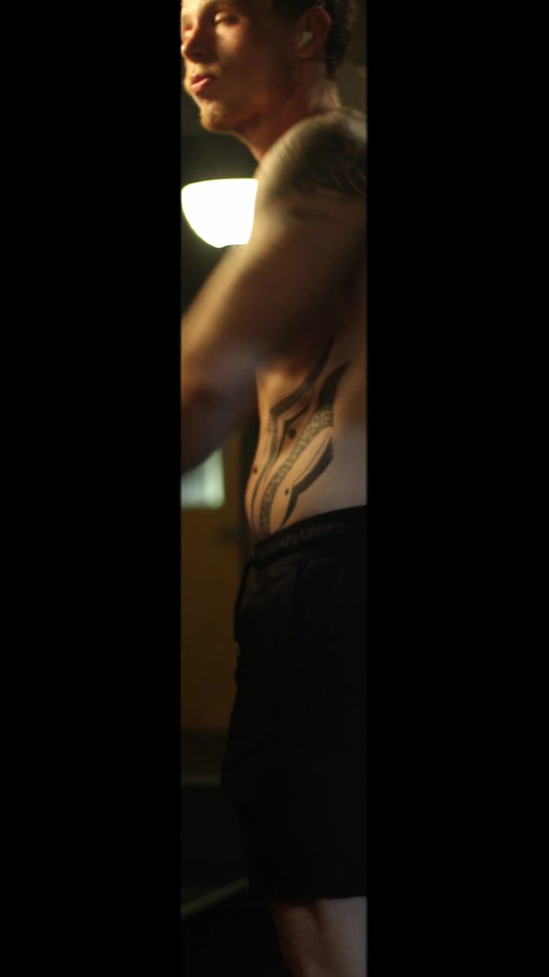 @itsjustshon