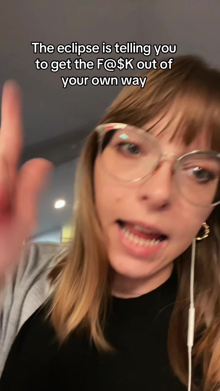 @thepoetcrystal