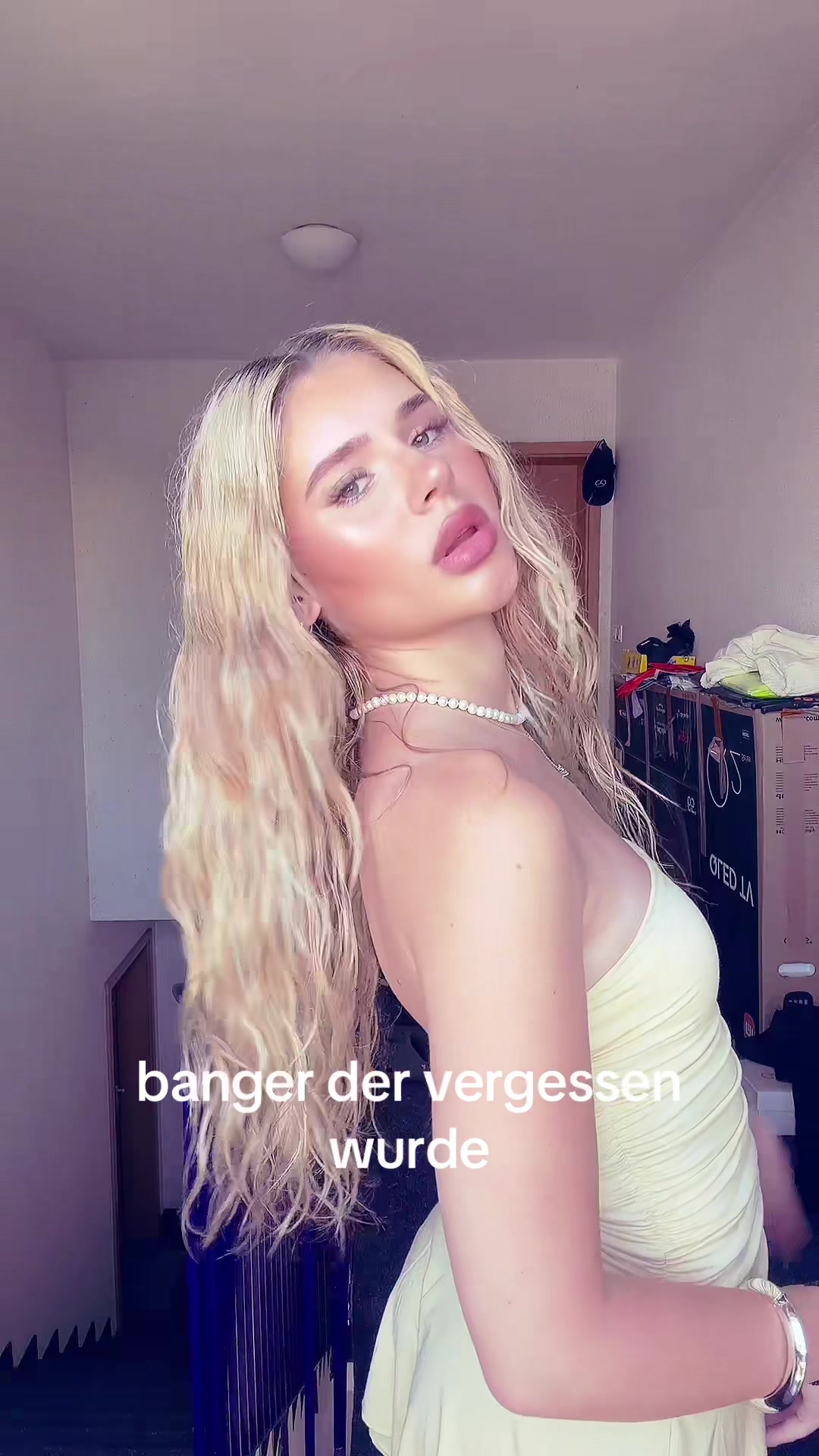 @nicolaschka