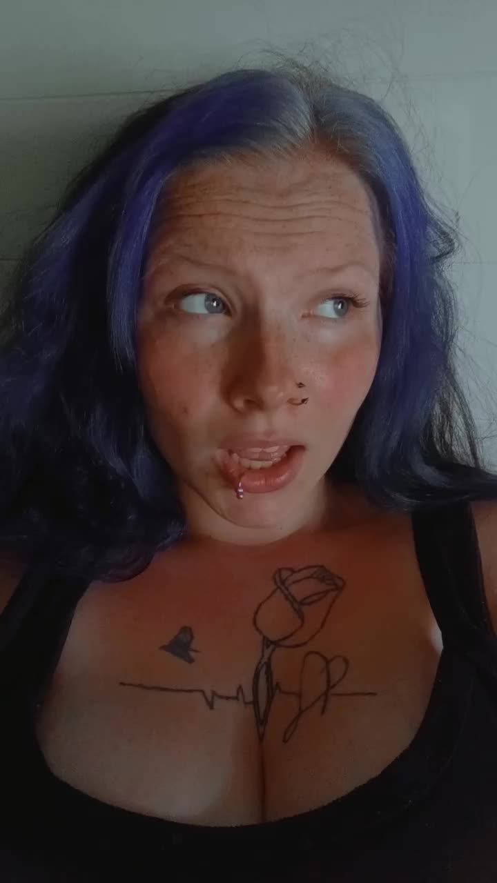 @Twisted_teen_momma22
