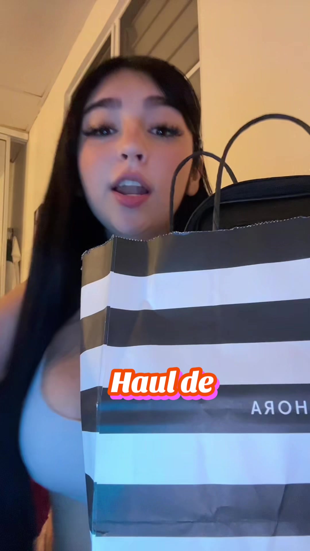@Luna