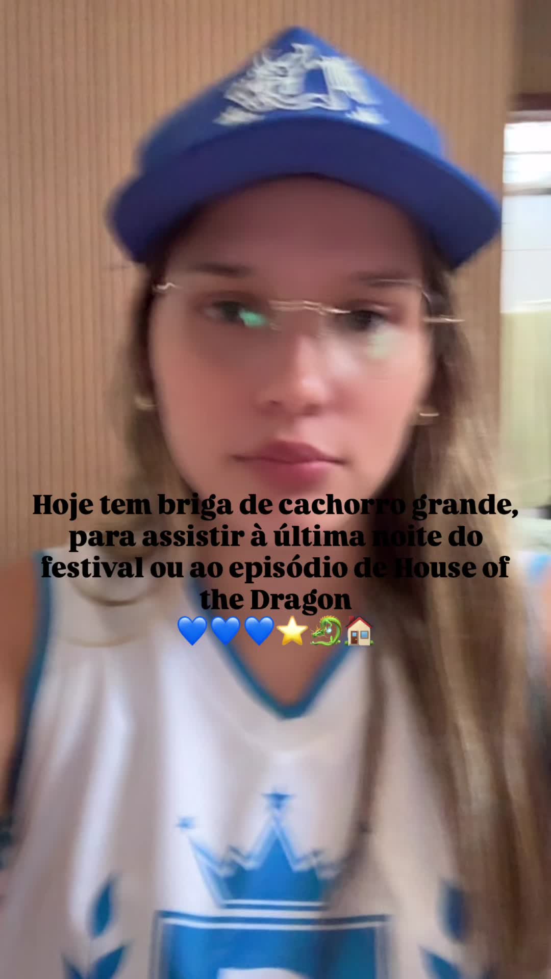 @liagomes020