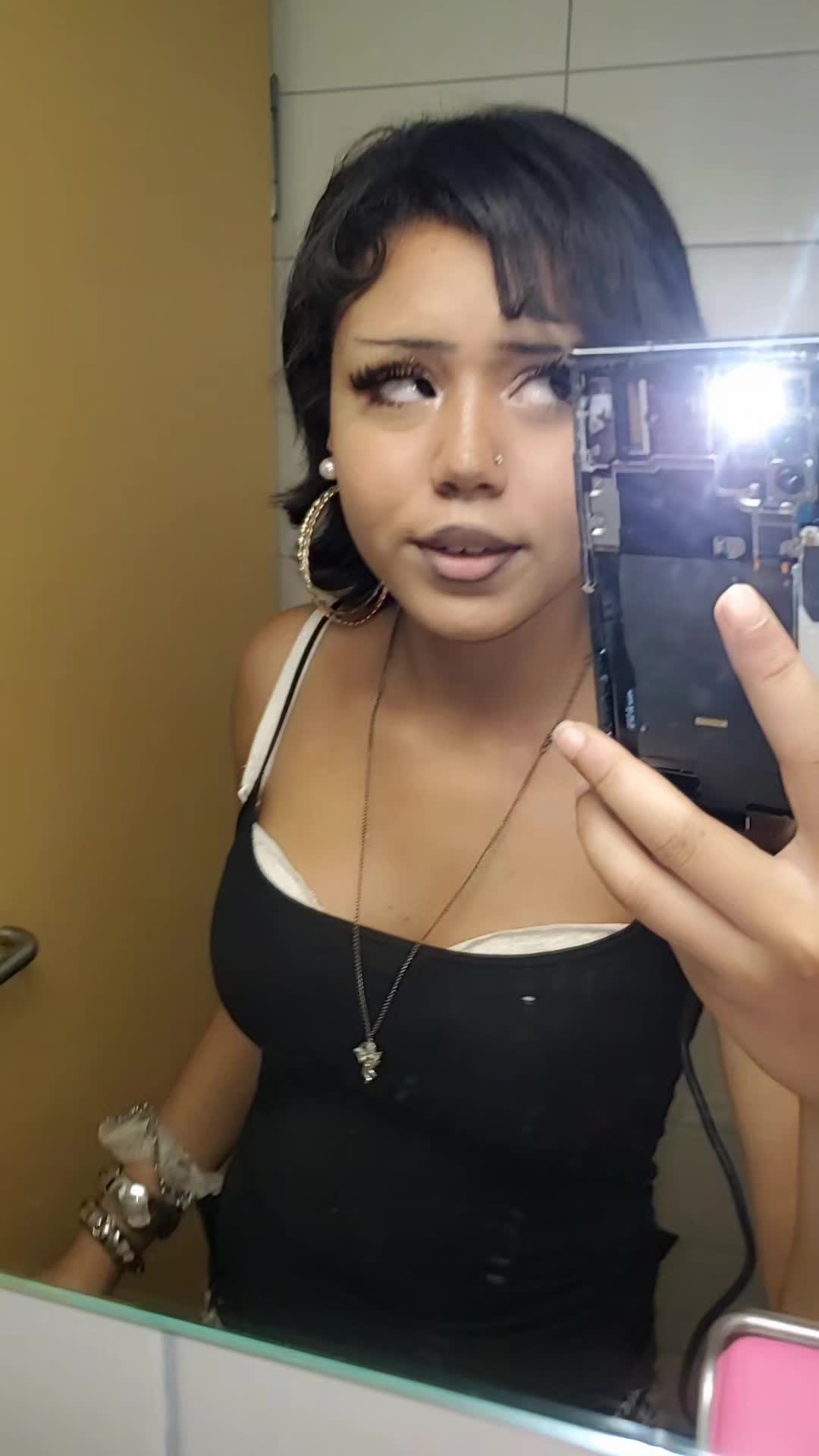 @Rena
