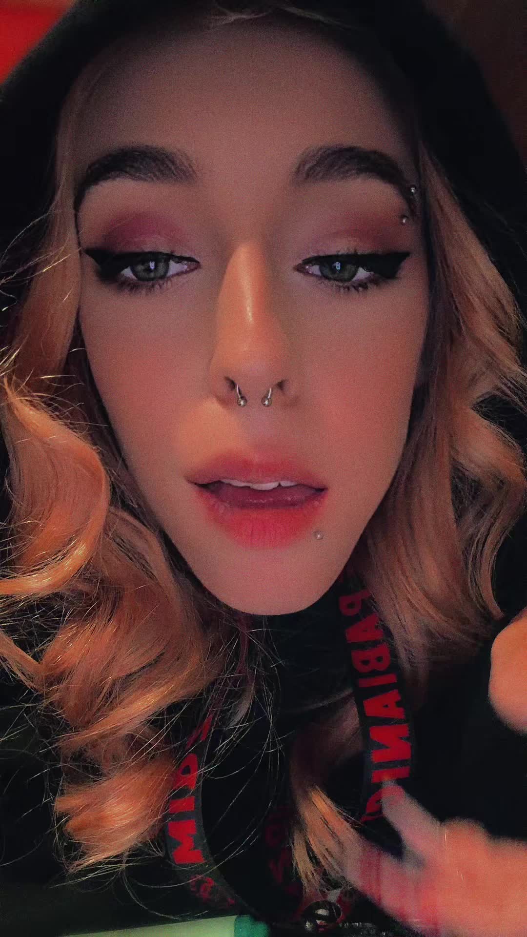 @Skazana_❤️🤍❤️