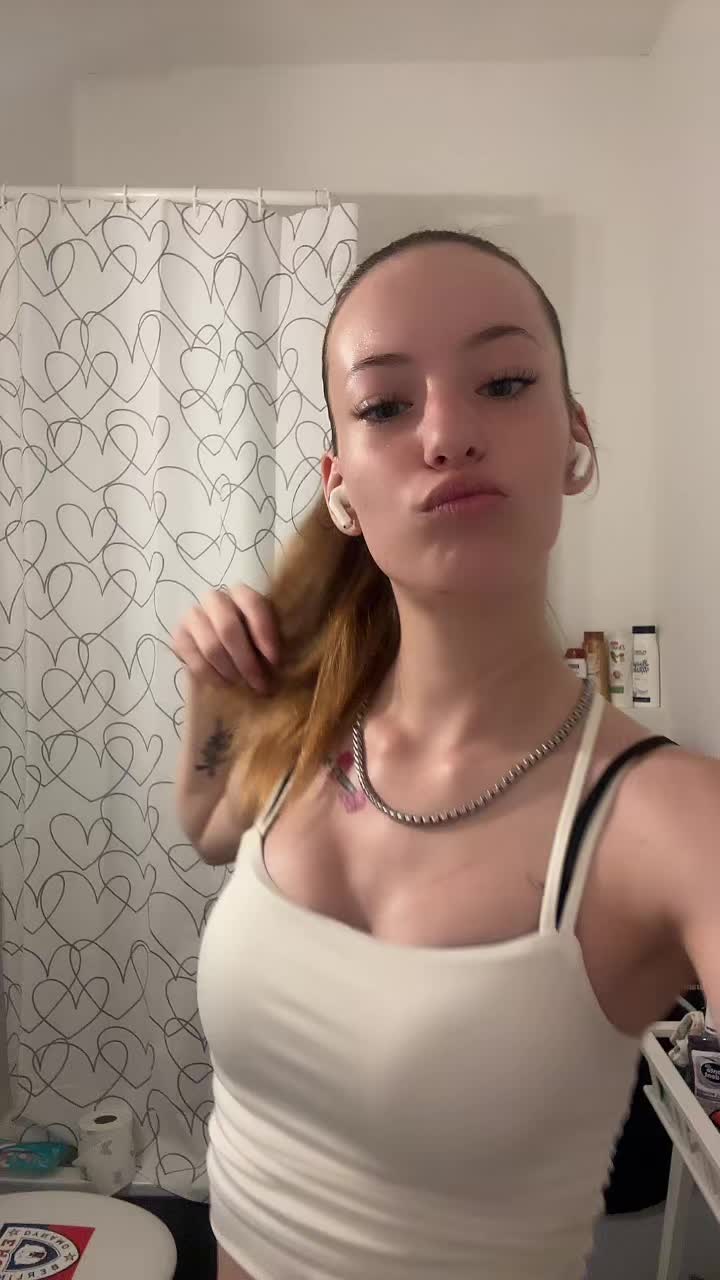 @Sxrah19