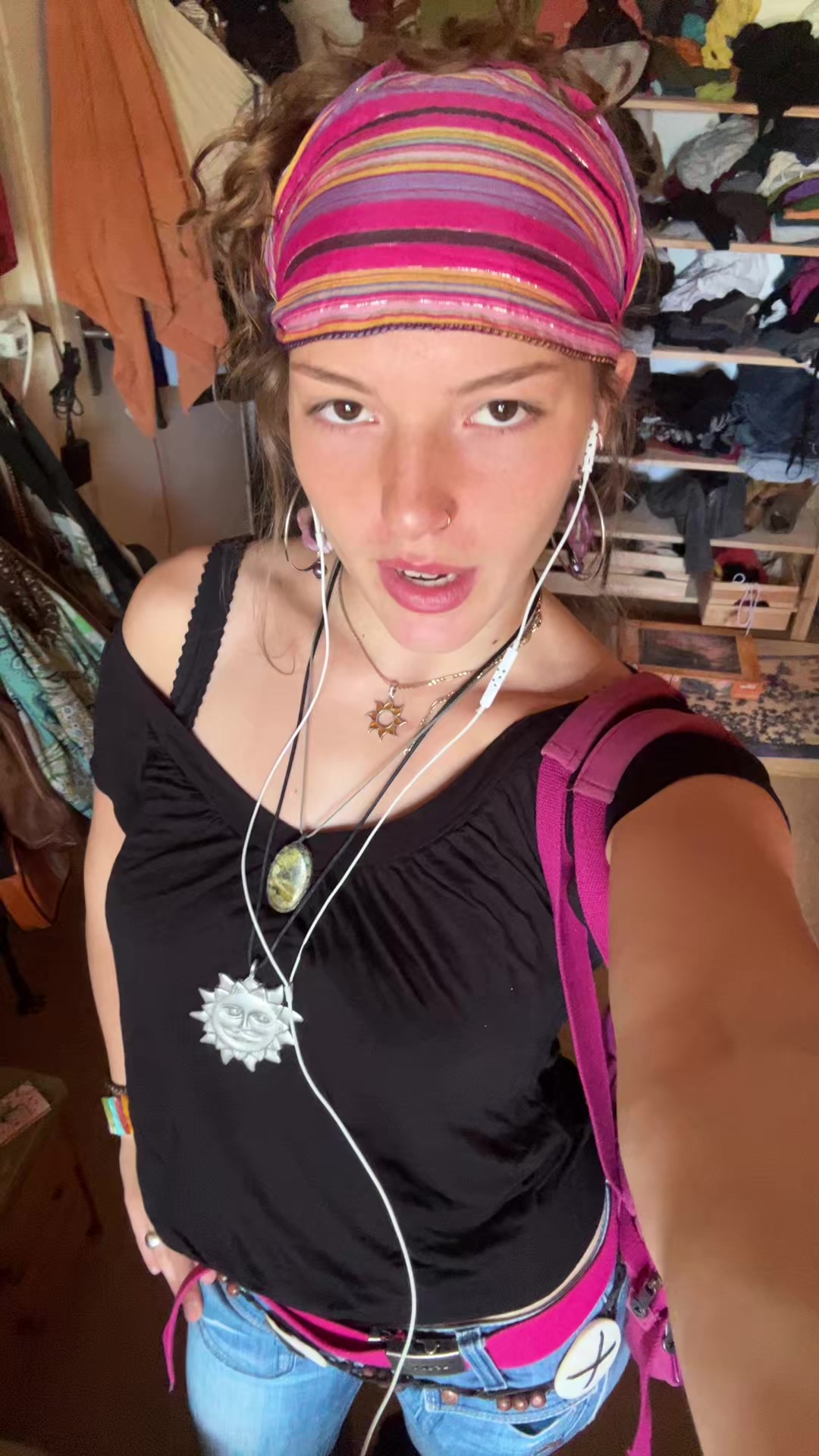 @𖦹clarissa𖦹