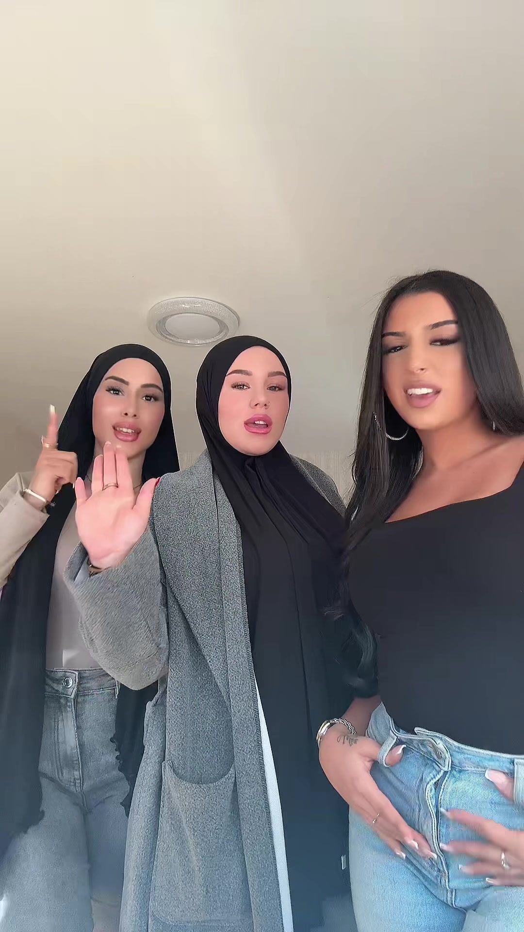 @Noura_1702