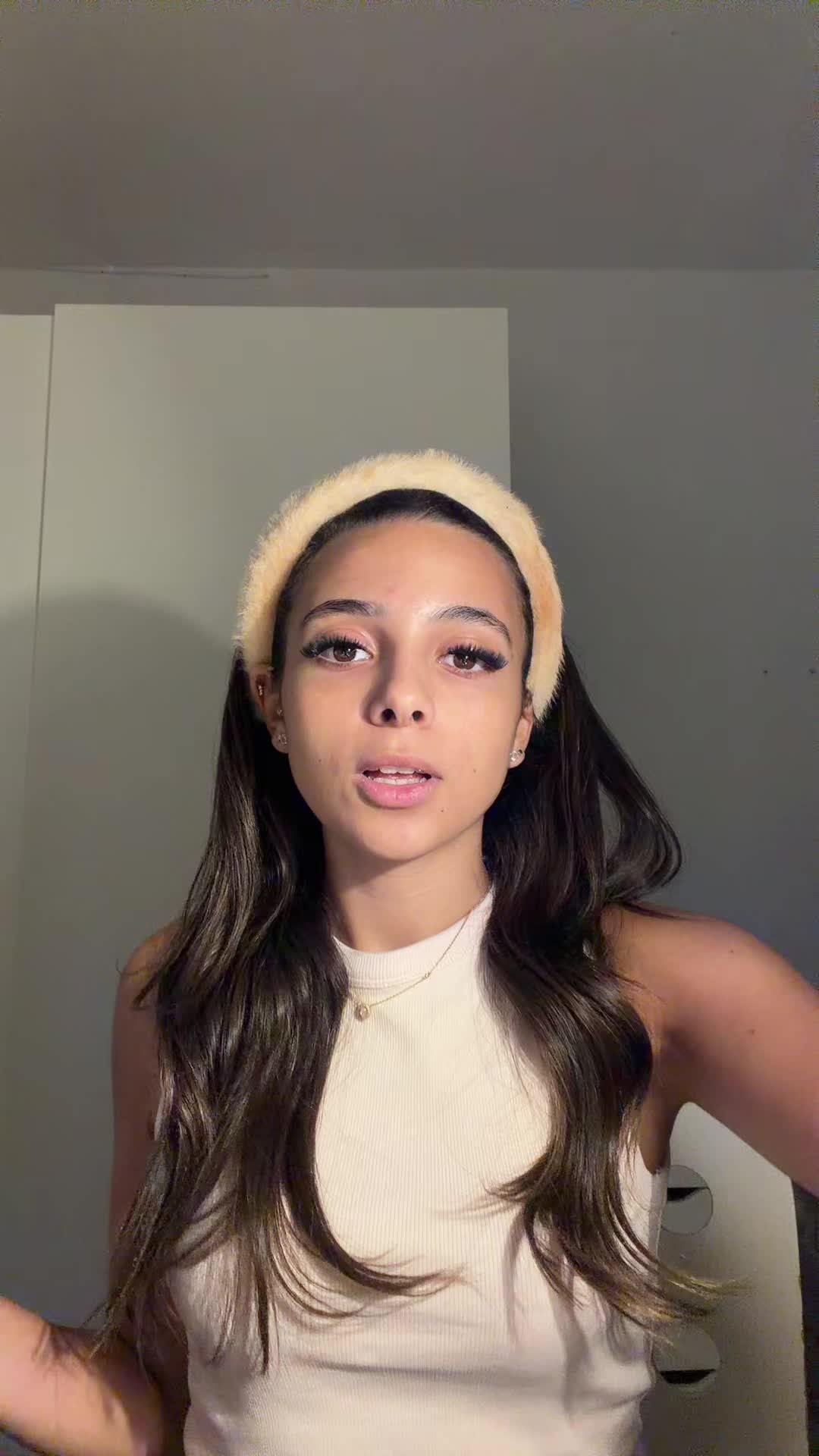 @𝒟𝒶𝓁𝒶𝓁 🍒